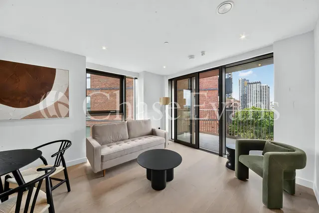 Arbour Heights, 27 Heygate Street, Elephant & Castle, London, SE17, photo 1