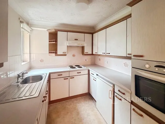 St. Peters Close, Hove, BN3, photo 3