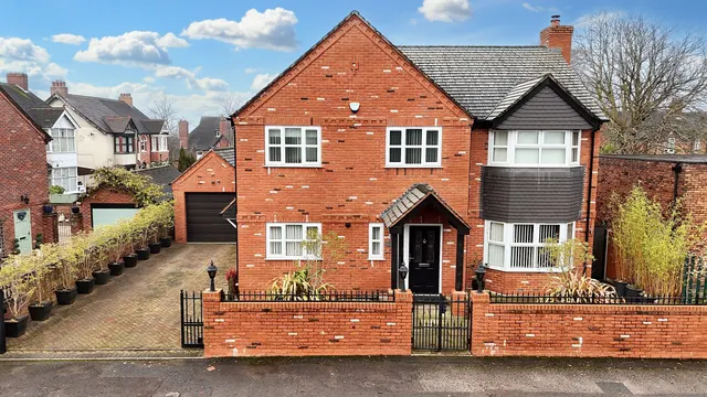 Mount Pleasant, Newcastle, ST5, photo 1