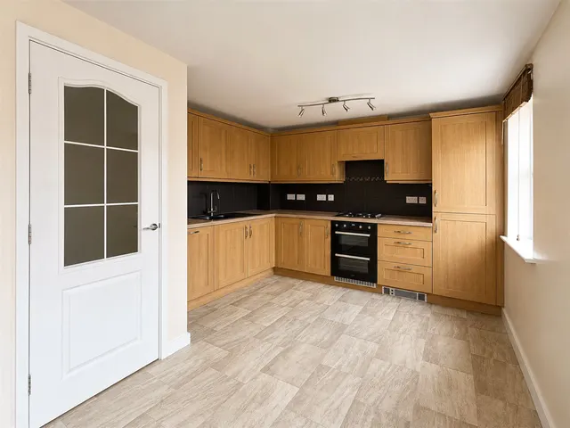 Pentland Drive, Greylees, Sleaford, Lincolnshire, NG34, photo 1