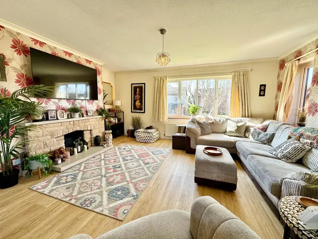 Photo 3 — Woodlands, Cefnllys Lane, Llandrindod Wells, Powys, LD1 5DE