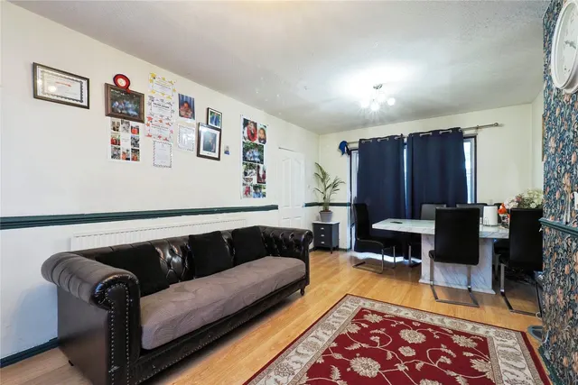 Photo 3 — Peacock Crescent, Clifton, Nottingham, NG11