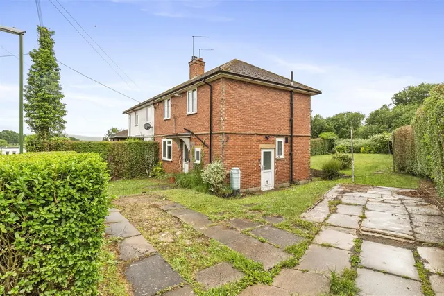 Hollands Road, Henfield, photo 1