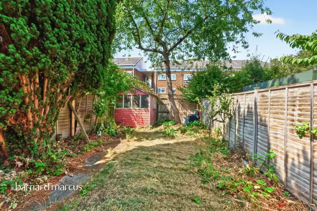 Photo 3 — Alexandra Road, London