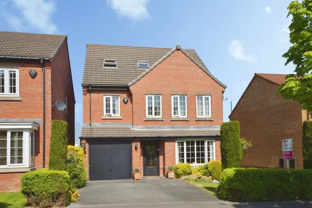 Gower Way, Rawmarsh, S62, photo 1