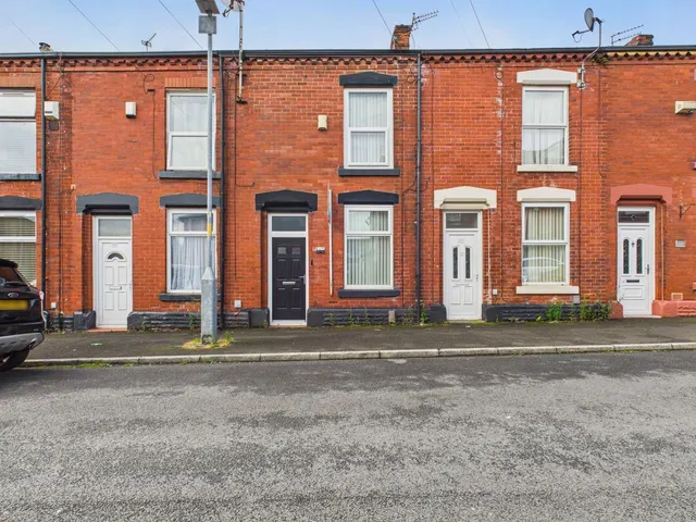 Crawford Street, Ashton-under-Lyne, OL6, photo 1