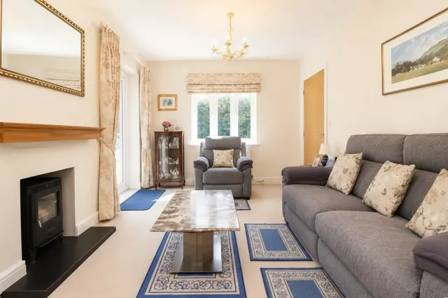 Knight Close, Fleet, photo 3