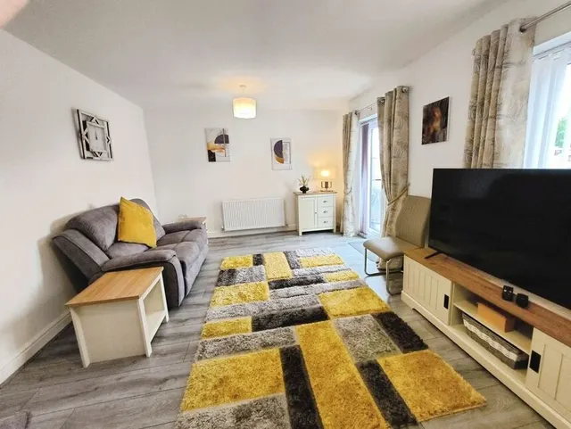 Photo 3 — Blackhalve Lane, Wolverhampton, West Midlands, WV11
