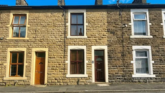 Heys Street, Haslingden, BB4, photo 1
