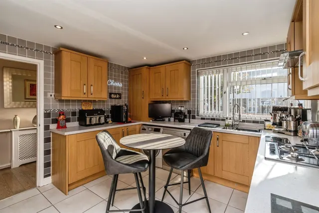 Johnson Close, Wednesbury, WS10, photo 2