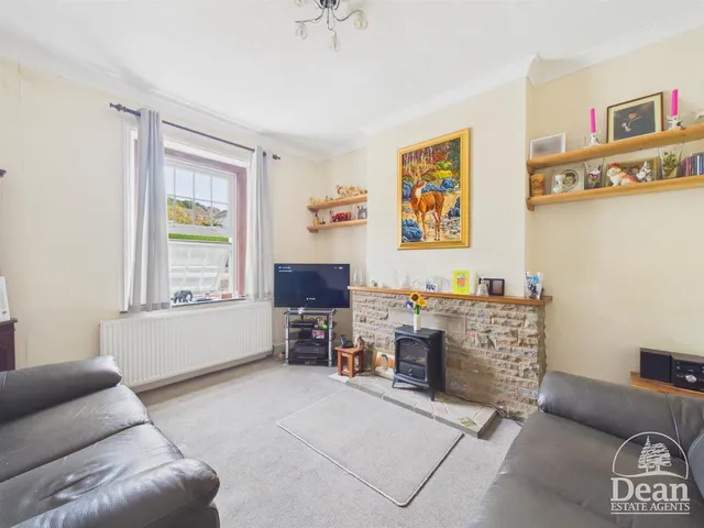 Ruspidge Road, Cinderford, GL14, photo 2