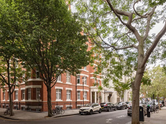 Wilbraham Place, London, SW1X, photo 1