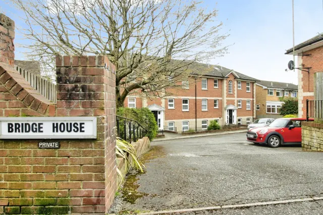 Woodbury Park Road, Tunbridge Wells, TN4, photo 1