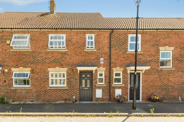 Arncott Way, Aylesbury, photo 1
