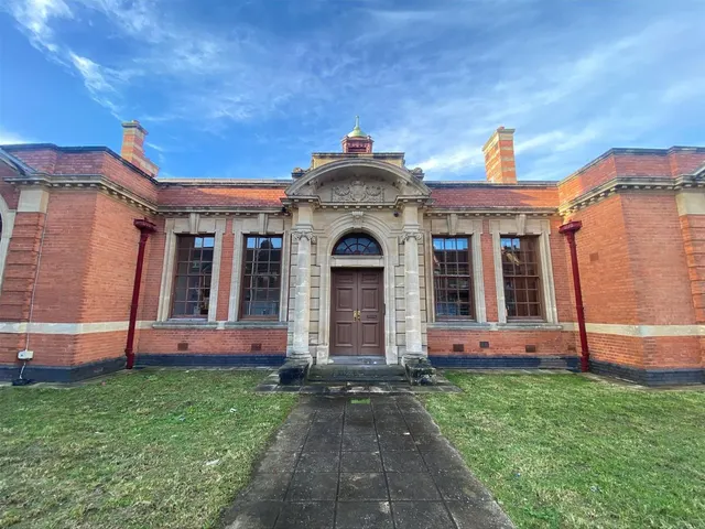 The Court House Northgate, Bridgwater, Somerset TA6 3YL, photo 1