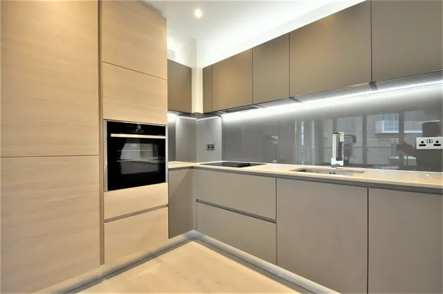 Photo 2 — Kidbrooke Park Road, Kidbrooke Village, London, SE3 9FY