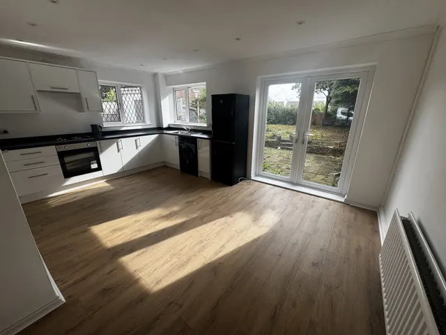 Photo 3 — Biretta Close, STOCKTON-ON-TEES