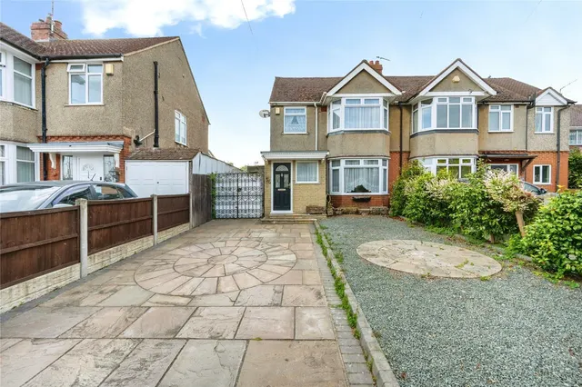 Ashcroft Road, LUTON, Bedfordshire, LU2, photo 1