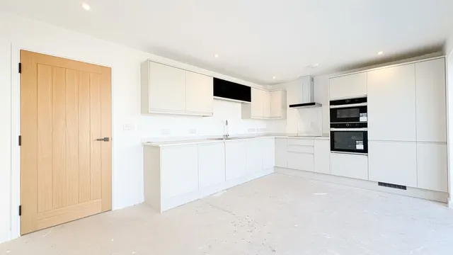 Photo 3 — Fir Tree Lane, Bristol, BS5 8TZ