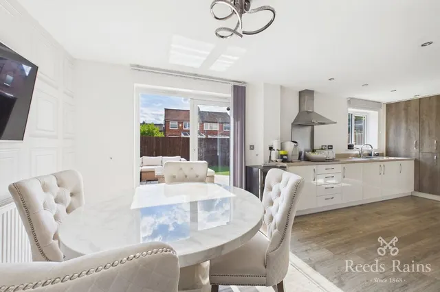 Photo 3 — Raisbeck Road, Offerton, Cheshire, SK2