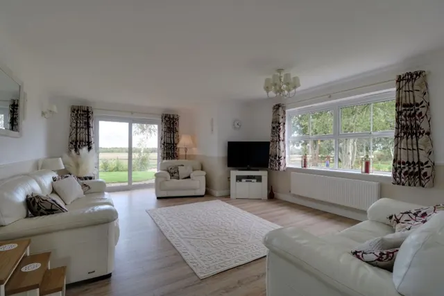 Wilkie Drive, Folkingham, NG34, photo 2