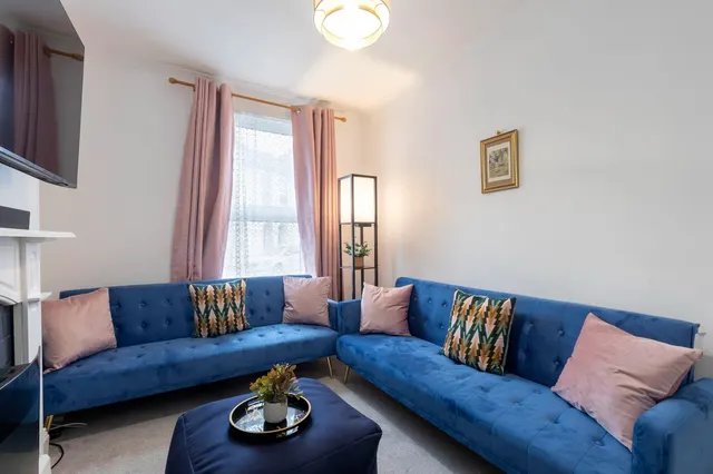 New Street, Cheltenham, GL50, photo 3