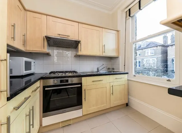 Cardigan Road, Richmond, TW10, photo 3