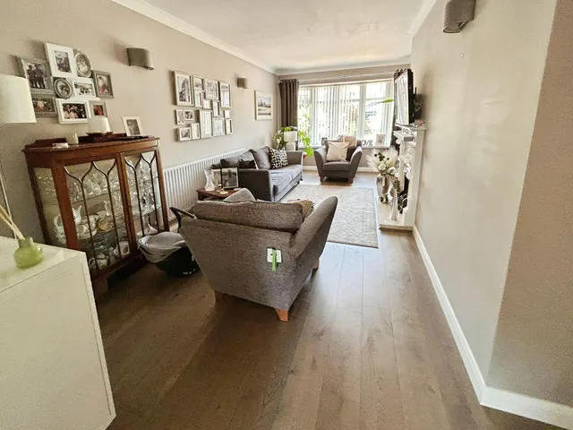 Lewis Drive, Burton-On-Trent, DE13, photo 2