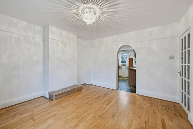 Bromley Road, Beckenham, BR3, photo 2
