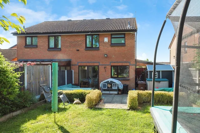 Photo 2 — Jayne Close, Wollaton, Nottingham, NG8