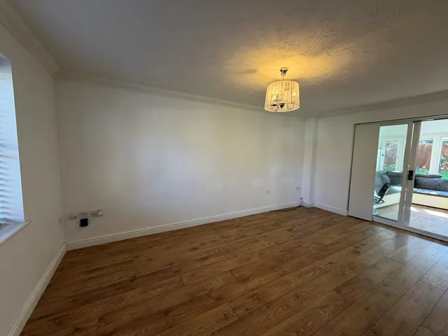 Photo 2 — O'Neill Road, Grange Farm