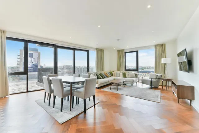 Embassy Gardens, Nine Elms, SW11, photo 2