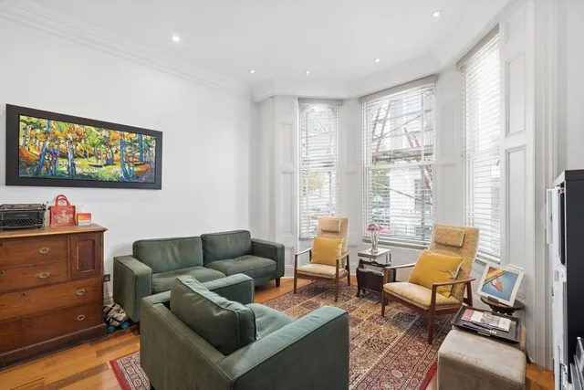 Campden Hill Gardens, Kensington, W8, photo 1