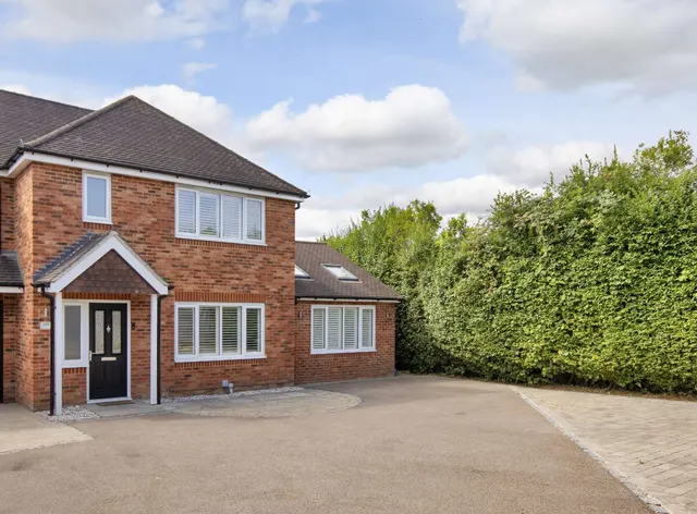 Dynes Road, Kemsing, Sevenoaks, Kent, TN15 6RA, photo 1