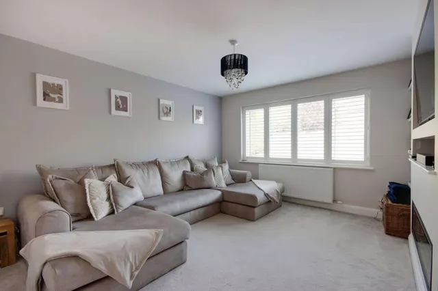 Photo 3 — Dynes Road, Kemsing, Sevenoaks, Kent, TN15 6RA