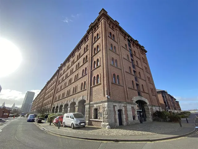 Waterloo Road, Liverpool, L3, photo 1