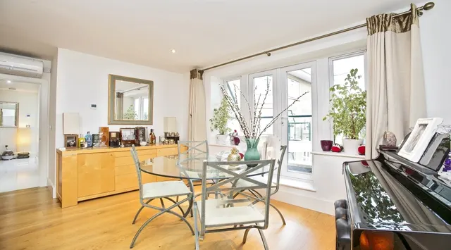Strand Drive, Kew, TW9, photo 2