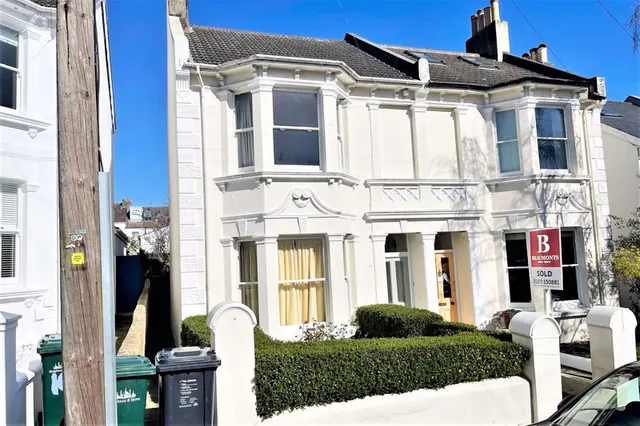 Waldegrave Road, Brighton BN1 6GE, photo 1