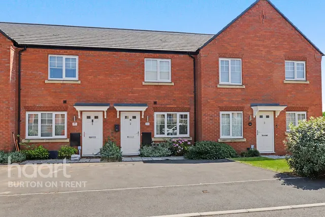 Osprey Drive, Burton-On-Trent, DE14, photo 1
