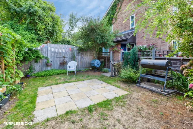 Meadowbrook Close, Slough, SL3, photo 3