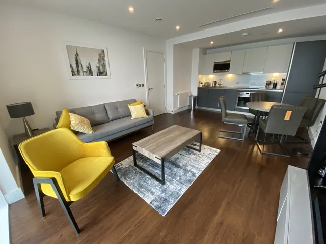 Harbour Way, E14, photo 1