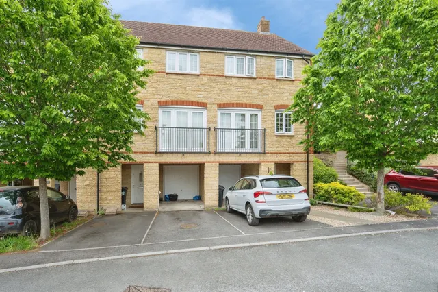 Old Tannery Way, Milborne Port, DT9, photo 1