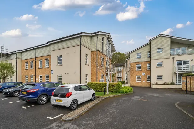 The Quadrant, Rickmansworth, WD3, photo 1