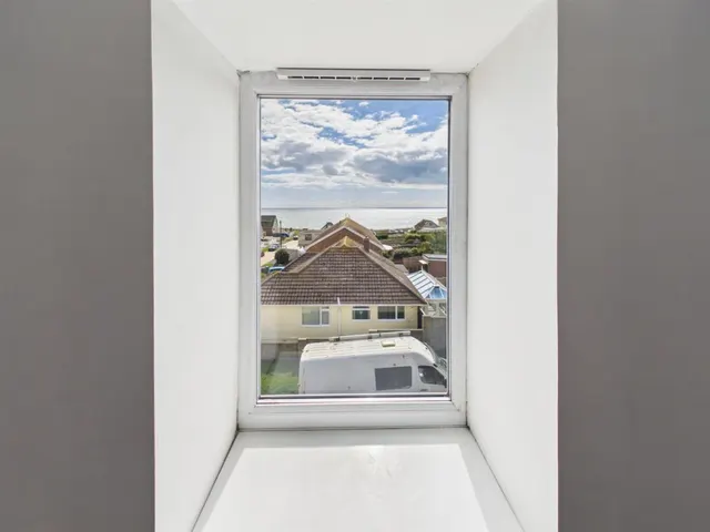 Steyning Avenue, Peacehaven, BN10, photo 2