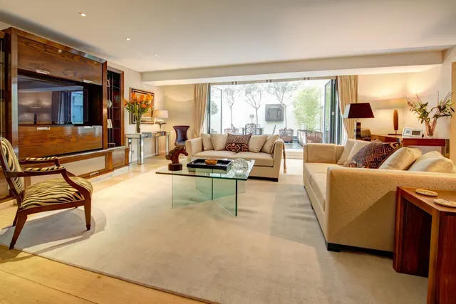 Brompton Place, London, SW3, photo 1