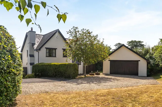 The Oaks, Llangybi, NP15, photo 1