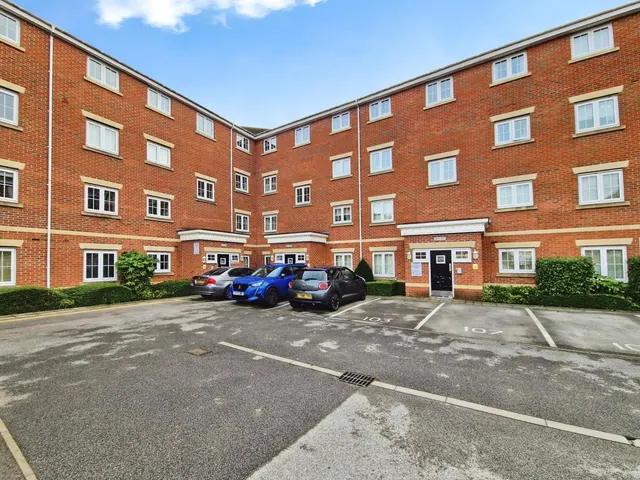 Jenkinson Grove, Armthorpe, DN3, photo 2