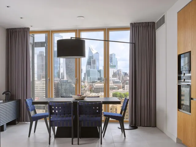 Shard Place, London, SE1, photo 2