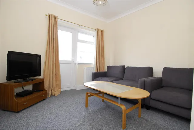 North Road East, Plymouth, photo 2