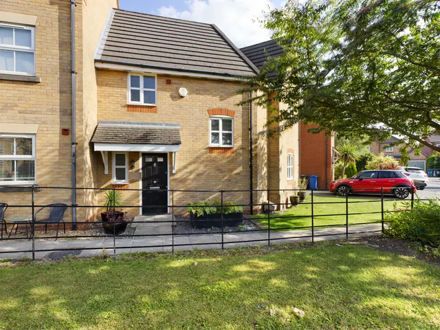 Southwold Crescent, Great Sankey, Warrington, WA5, photo 1